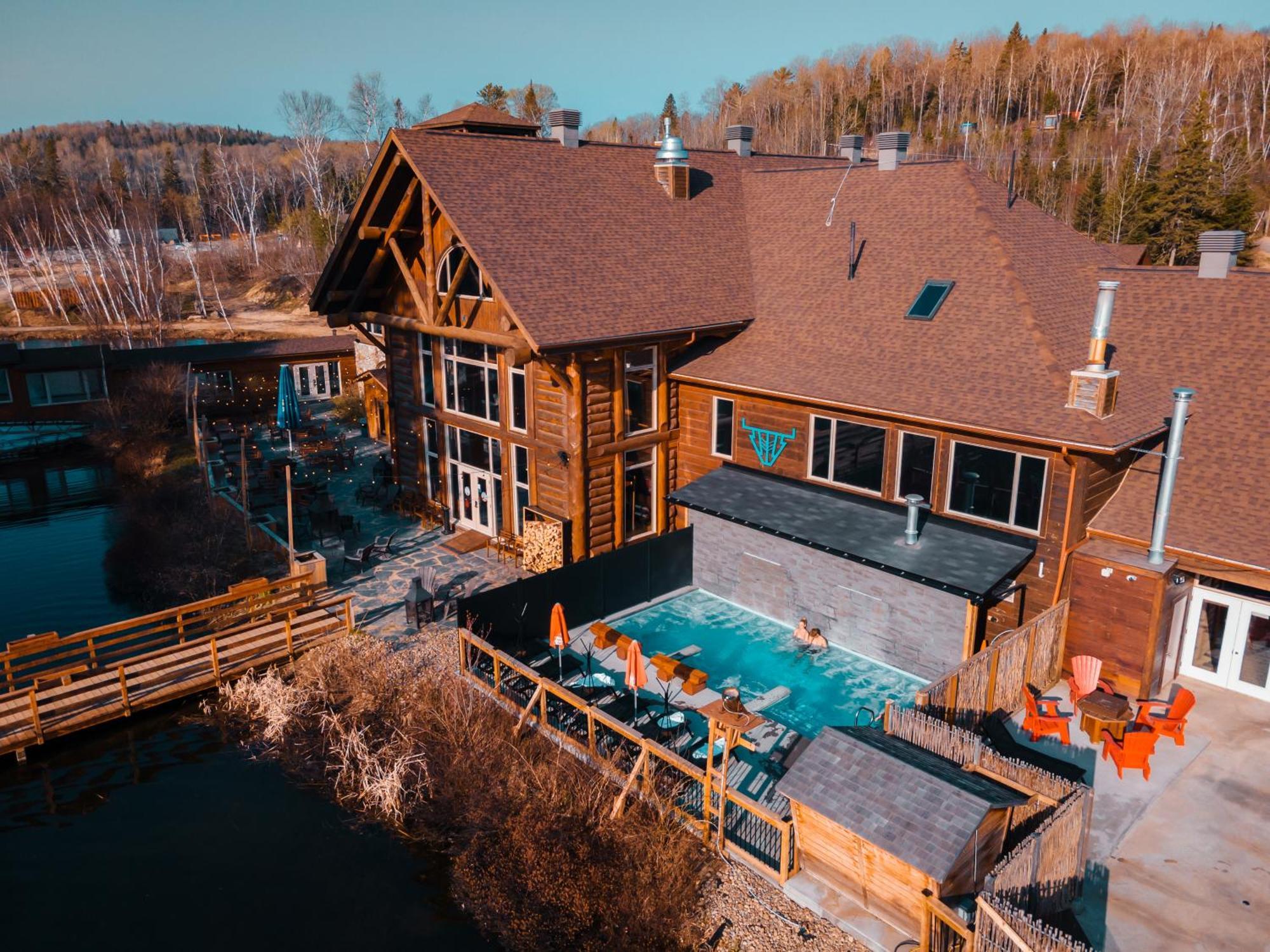 Auberge Du Lac Taureau Saint-Michel Exteriör bild